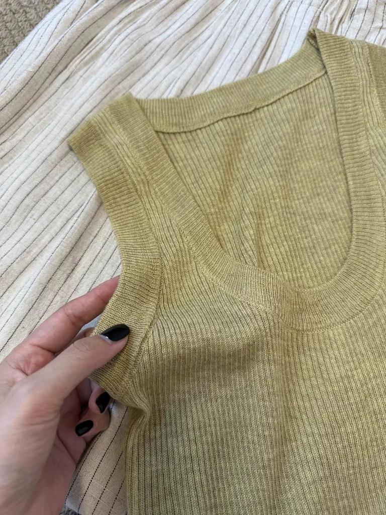 Korean Style U-Neck Knit Vest Women’s Slim Fit Sleeveless Camisole - Summer/Spring Wear