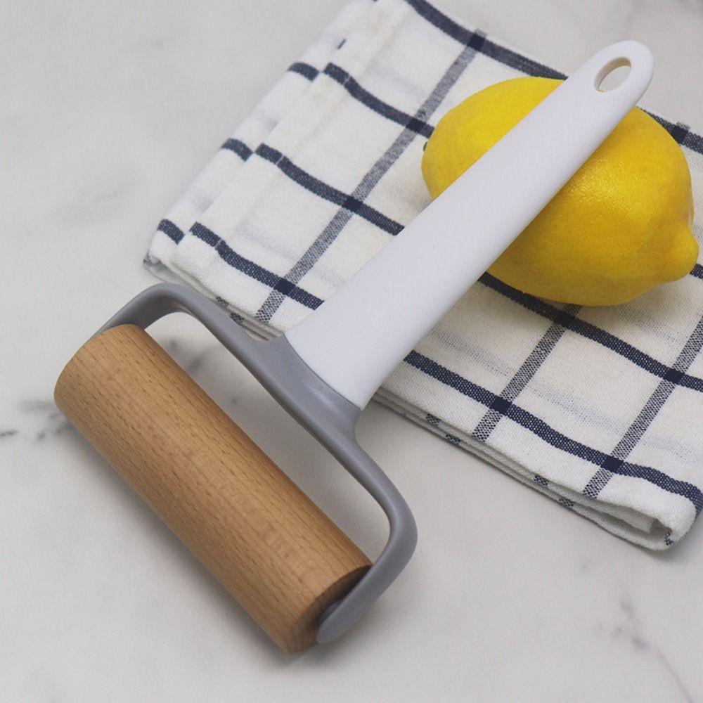 Plastic Pizza Puncher Embossing Design Pizza Docking Tool Pizza Dough Docker Roller Baking Tools