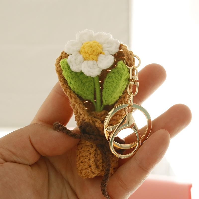 Exquisite Bouquet Series Crochet Keyrings Handmaking Bouquet Keychain For Bag Pendant Knitting Flower Keyrings Custom