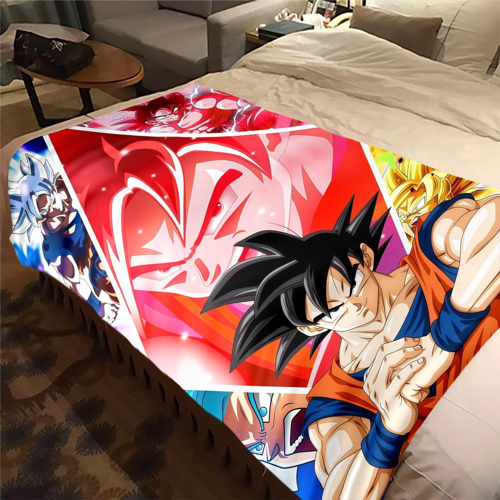 1pz Coperta in Flanella con Stampa Son Goku, Alta Qualità per Tutte le Stagioni, Decorazione per la Casa, Calore e Comfort, Perfetta per Regali di Natale