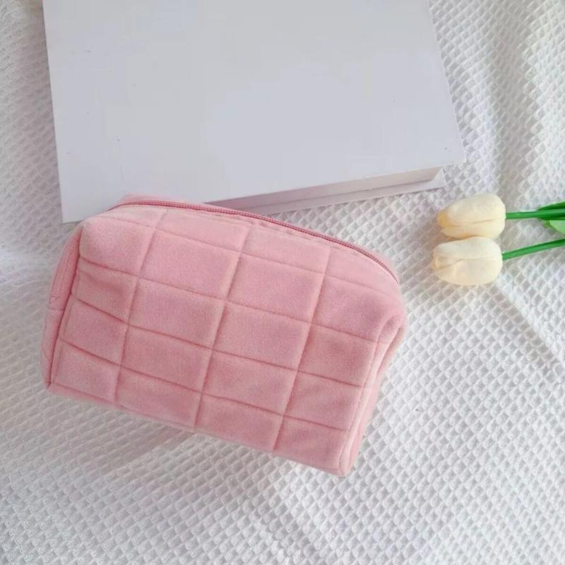 

New Cute Soft Plush Small Cosmetic Bag Portable Travel Pouch Solid Color Zipper Toiletry Storage Organizer for Women Makeup Bag розовый