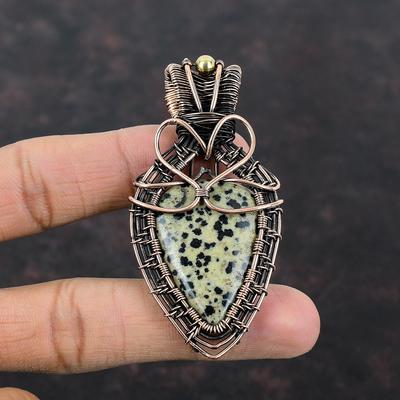 Dalmatiner Jaspis Anhänger Kupferdraht umwickelter Anhänger Handgefertigter Anhänger Edelstein Kupferschmuck Einzigartiger Anhänger Drahtwickelschmuck Geschenk für Ehefrau
