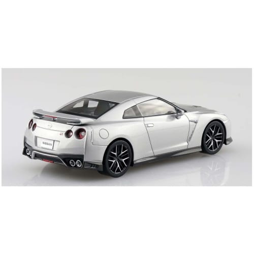 Aoshima Bunka Kyozai 1/32 The Snap Kit Series Nissan GT-R Ultimate Metal Silver Color-coded Plastic Model 07-D