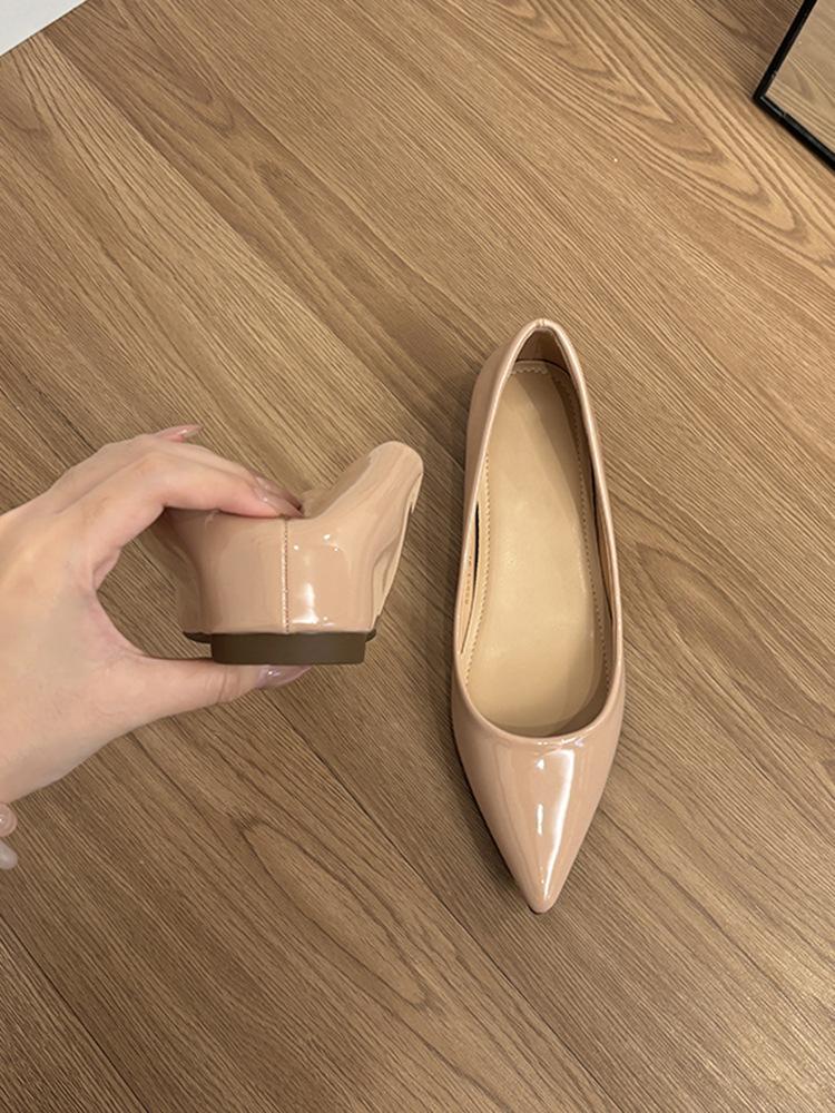 

Французские сексуальные нюдовые туфли-лодочки для маленьких мужчин, с внутренней высотой, увеличивающей рост на 5 см, с мелким вырезом, универсальные, с темпераментом, для работы, одинарные туфли для женщин 40