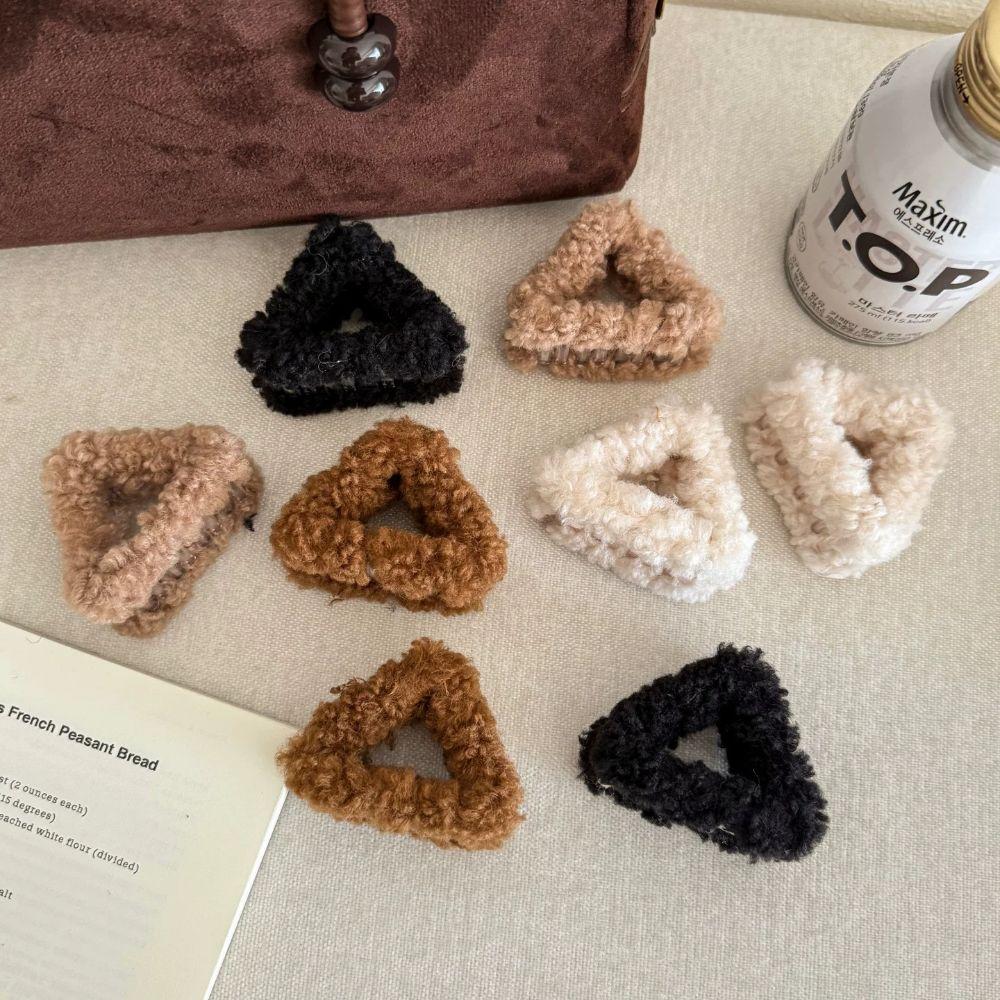 Pure Color Plush Small Hair Claw Cute Mini Grasp Clip Temperament Winter Hair Accessories Girls
