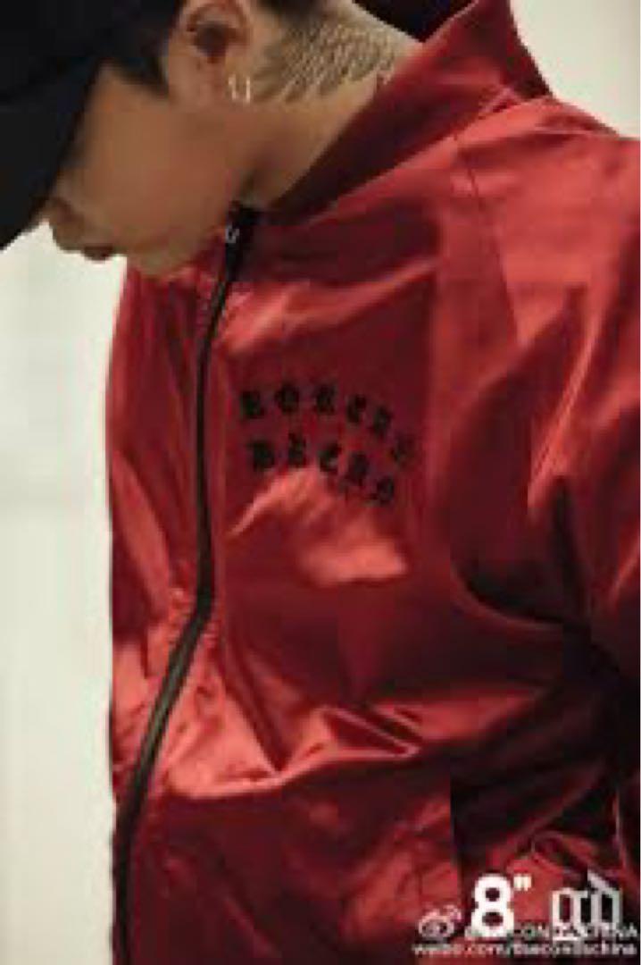 

[USED] Rare! Jiyong wears GD x 8seconds collaboration dragon embroidered sukajan jacket
