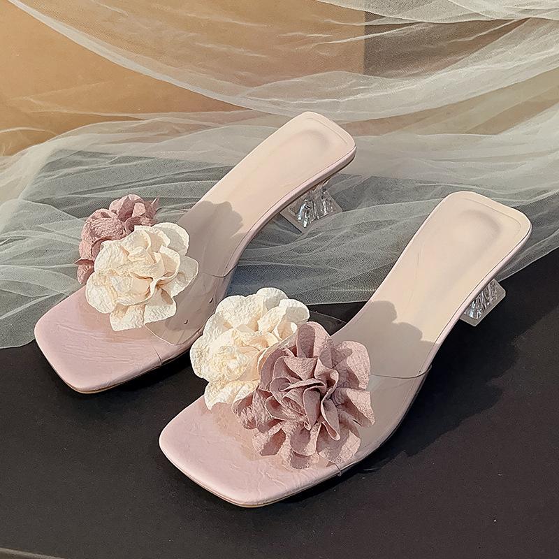 

Niche design thick heel flower one-word slippers women s shoes outer wear 2025 new summer fashion sandals 40