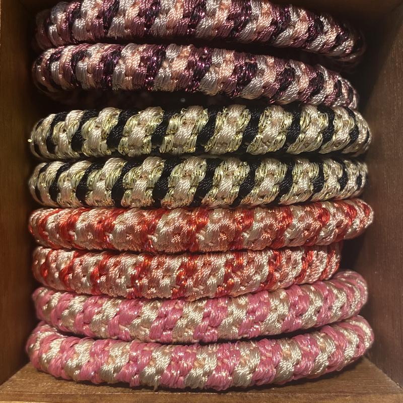 8 szt./partia damskie modne kolorowe gumki do włosów na Bransoletkę dziewczęce elastyczna gumka do włosów knekki sznurek do włosów knekki haar elastiek