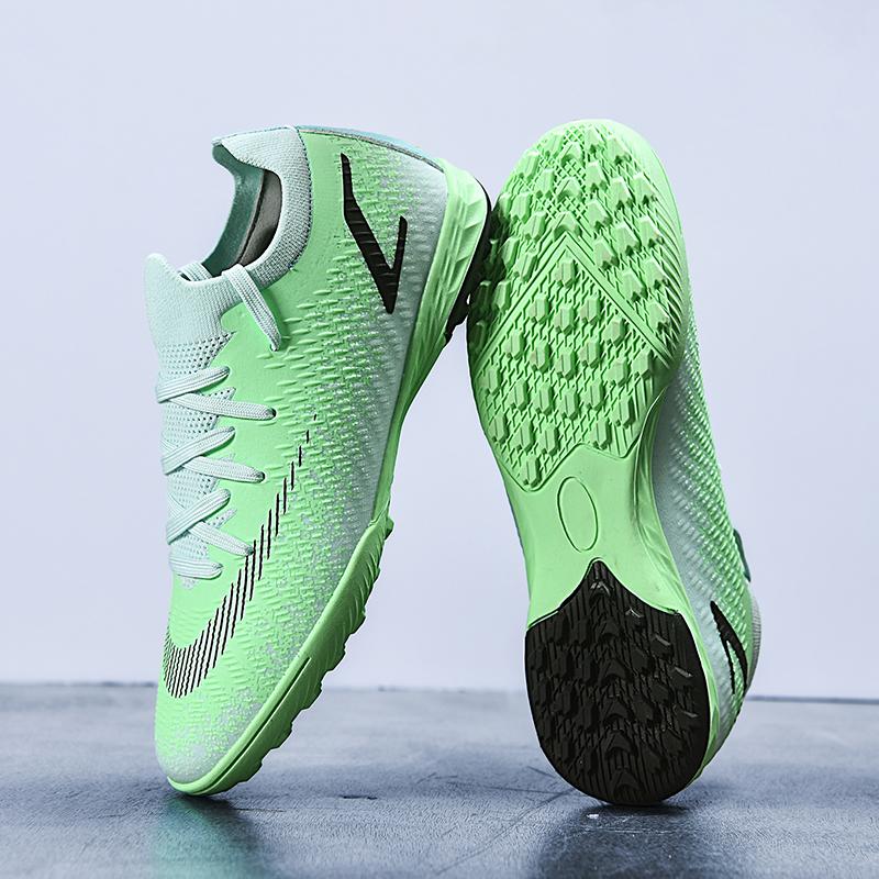 2025 Fashion Men Football Boots Society Soccer Shoes Field Original Outdoor Unisex Professional Grass Training Boy Indoor Footba