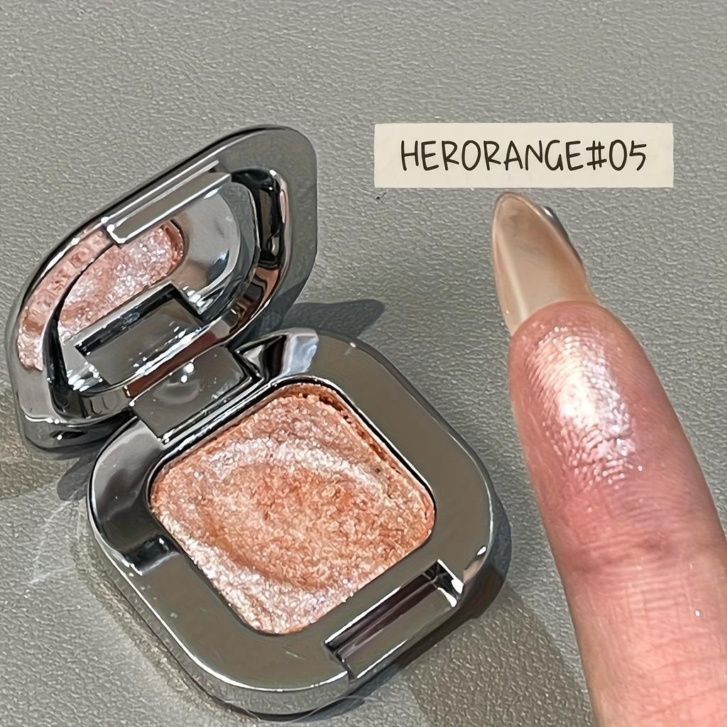 Diamond Highlighter Single Color Eyeshadow with Fine and Sparkling Shimmer, Applies Evenly and Richly, Waterproof Eyeshadow, Soft Texture Eye Makup