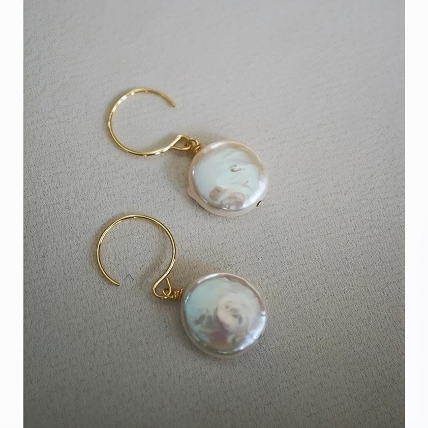 Новые серьги-гвоздики из меди с покрытием 14-каратным золотом, с натуральными плоскими барочными жемчужинами, уникальные универсальные ювелирные изделия 14k gold plated copper