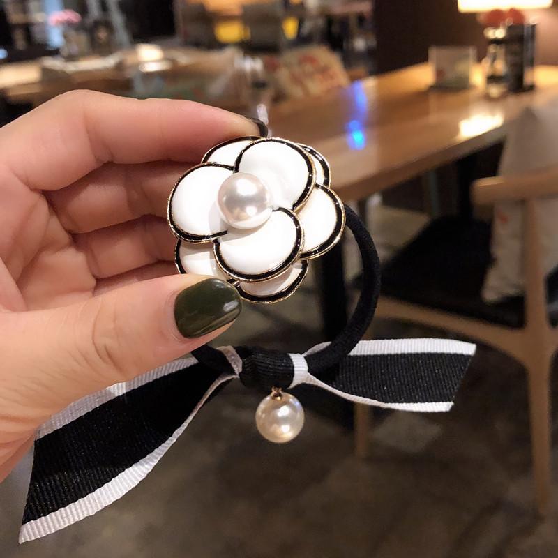 Kaméliová čelenka do vlasů pro ženy Gumička do vlasů Luxusní šperky Dámská čelenka do vlasů Dívčí perlové vlasové doplňky Vlasové šperky pro ženy