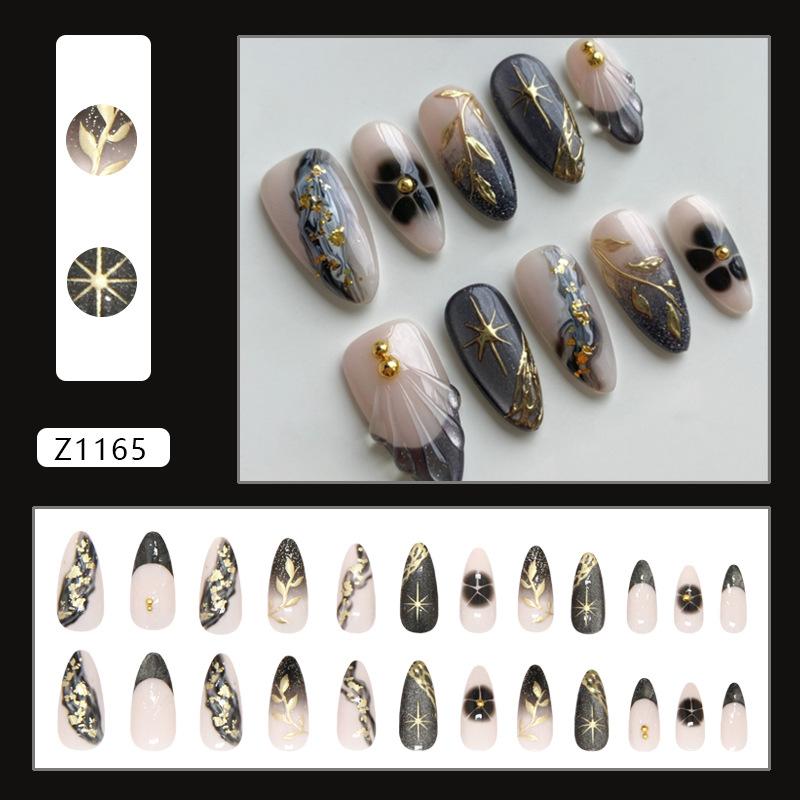 Three-dimensional cat's eye gilt star French shell pattern fashionable sweet and cool ins wind removable manicure 24 pieces
