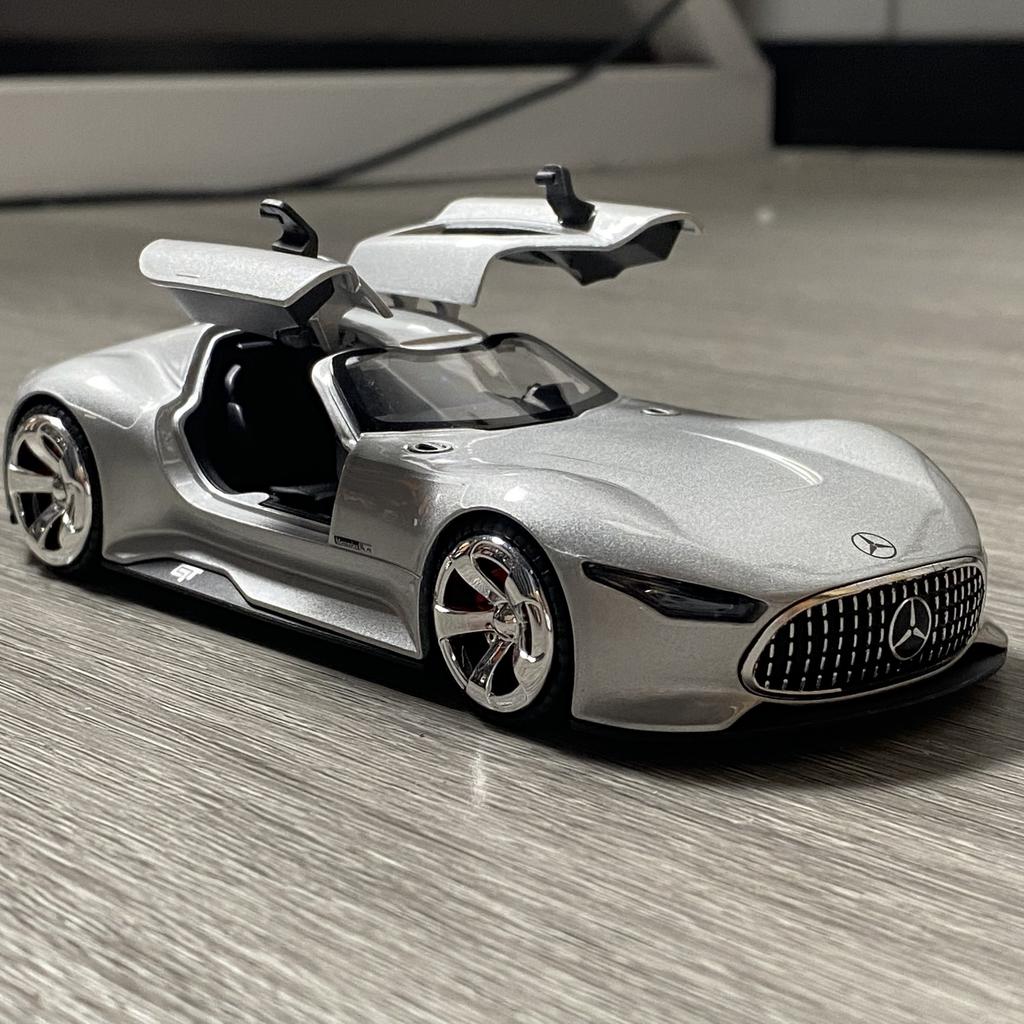1:32 Benz AMG Vision GT Super Sports Car Alloy Model Car Toy Diecasts Metal Casting Sound And Light Car Toy For Children Vehicle