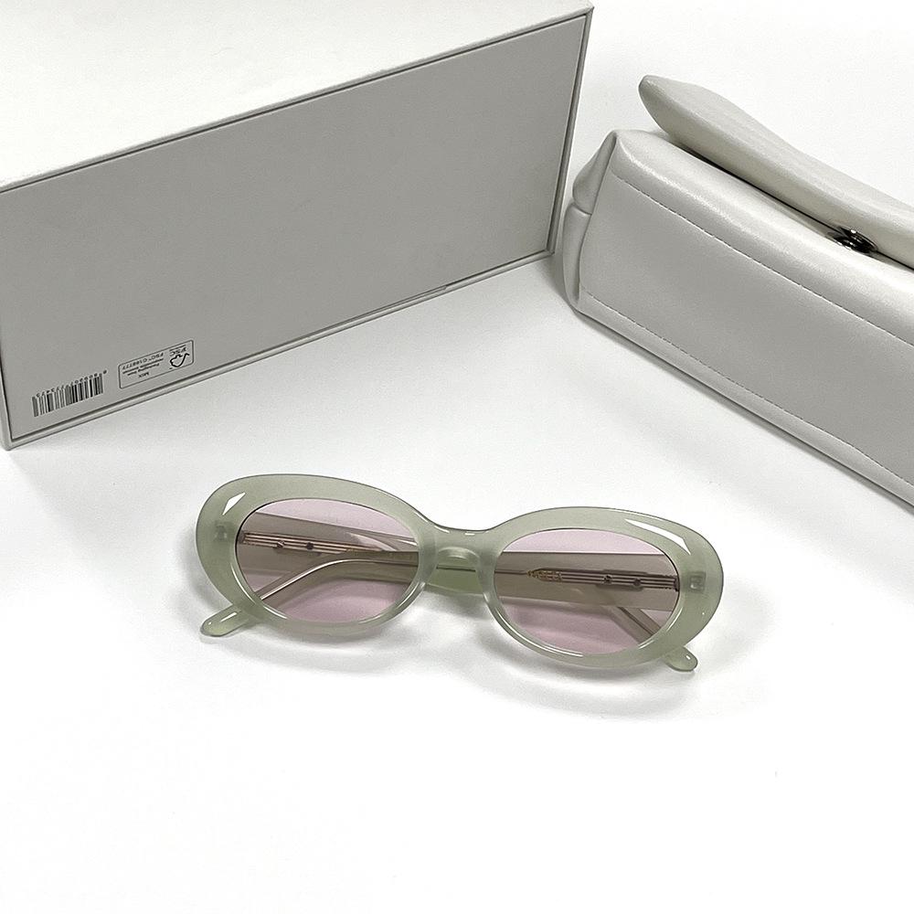 2024 Influencer Retro Oval Women's Sunglasses - UV Protection for Outdoor Driving