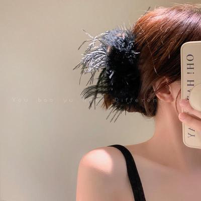 Korejská péřová sponka do vlasů: Dámský velký žraločí klip 2024 - Vynikající podzimní doplněk do vlasů