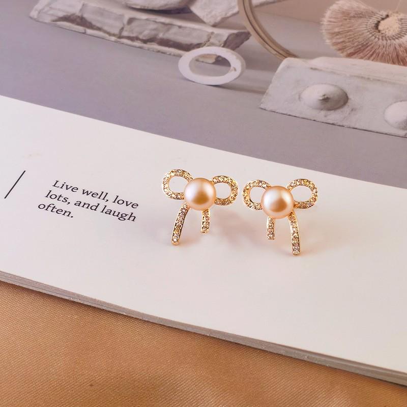 Korean Style S925 Silver Pearl Stud Earrings for Women - Simple, Elegant, and High-End