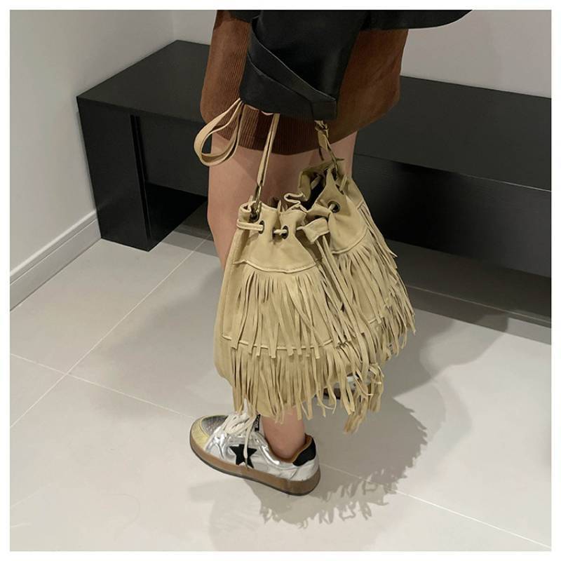 Pu Material Fringe Water Bucket Shoulder Bag With Zipper Pocket For Women