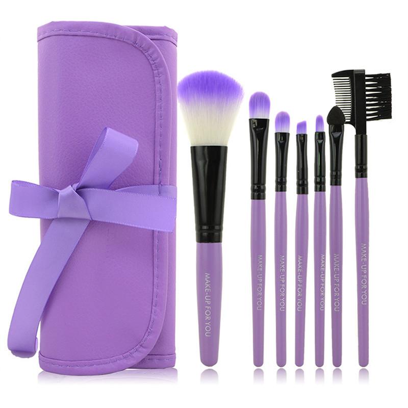 Luxurious 7pcs Makeup Brushes Set With Soft Artificial Fibers And Wooden Handles