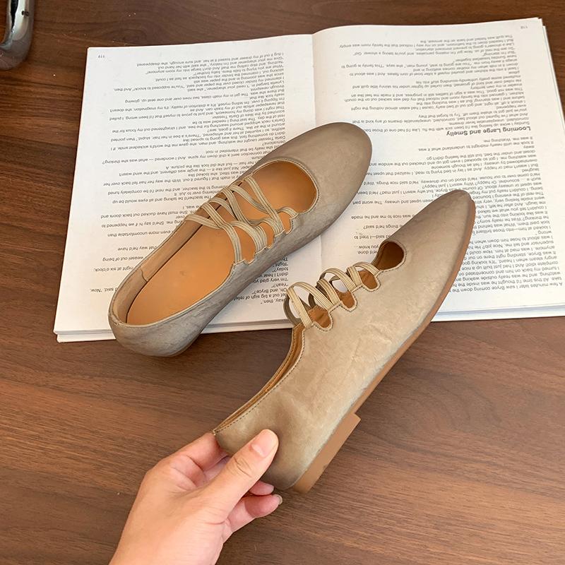 Fashion Women Flats Ballet Dance Shoes Soft Retro Loafers Shoes Fashion Designer Elegant Sandals 2025 Summer New Sneakers Dress Zapatos