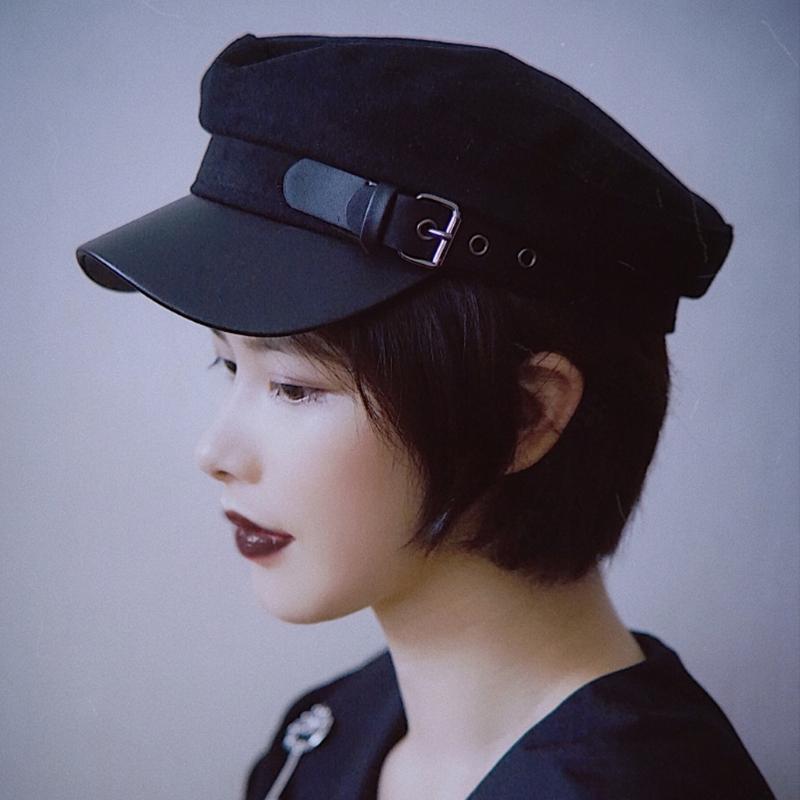 Retro Beret Hat Leather Buckle Painter Hat Warm Octagonal Hat All-match Winter