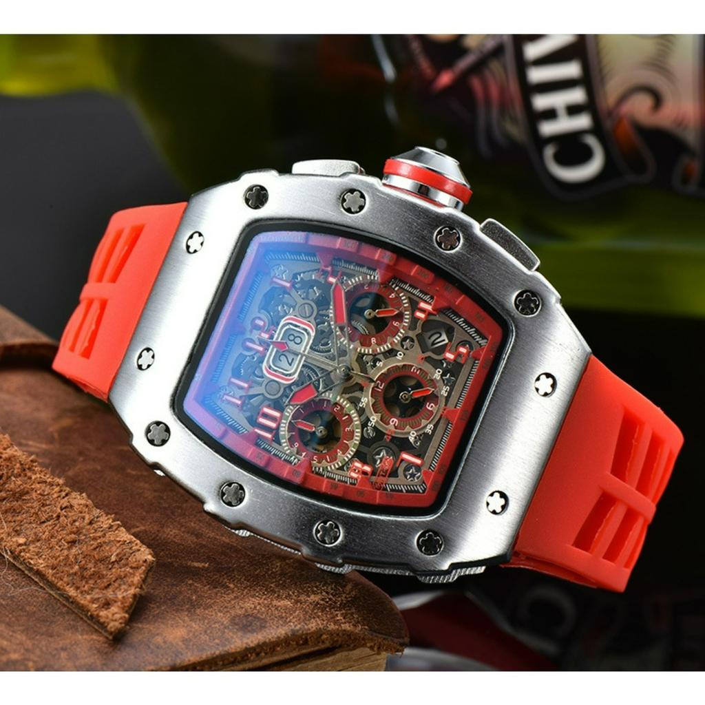 New Multi-functional Quartz Watch Three-eye Running Seconds Casual Fashion Men's Watch