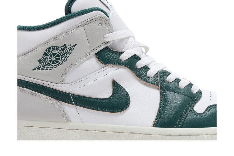 Jordan 1 Mid SE Oxidized Green