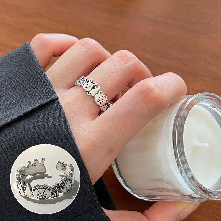 Korean 3D Heart Ring: Women's Retro Wide Band, Fashionable English Letter Open Finger Ring, Hip-Hop Style Index Finger Ring.