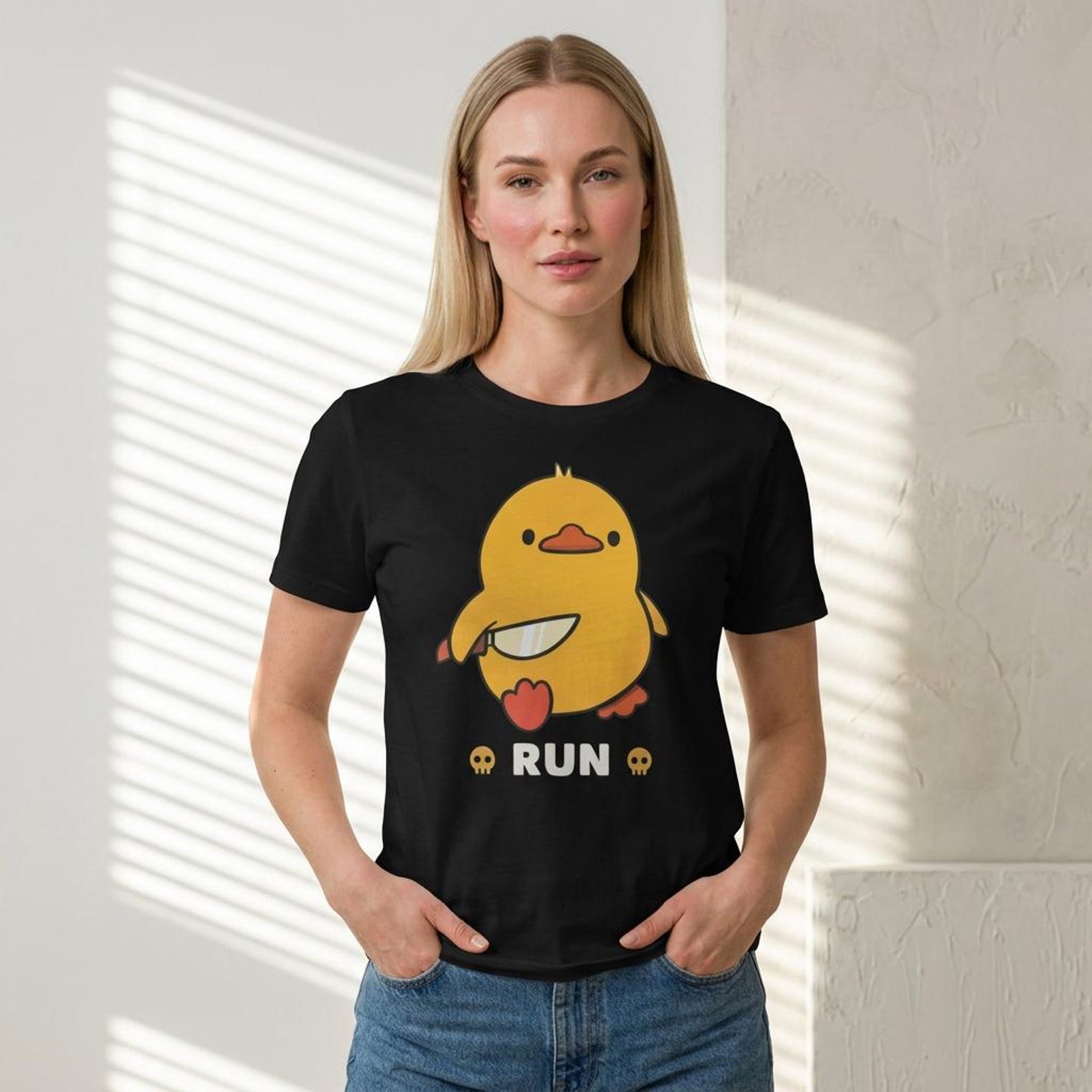 Funny Duck With Knife T-Shirt, Cute  RUN  Sarcastic Graphic Tee, Dark Humor Duck Shirt, Kawaii Aesthetic Apparel, Gift for Meme Lovers 4XL