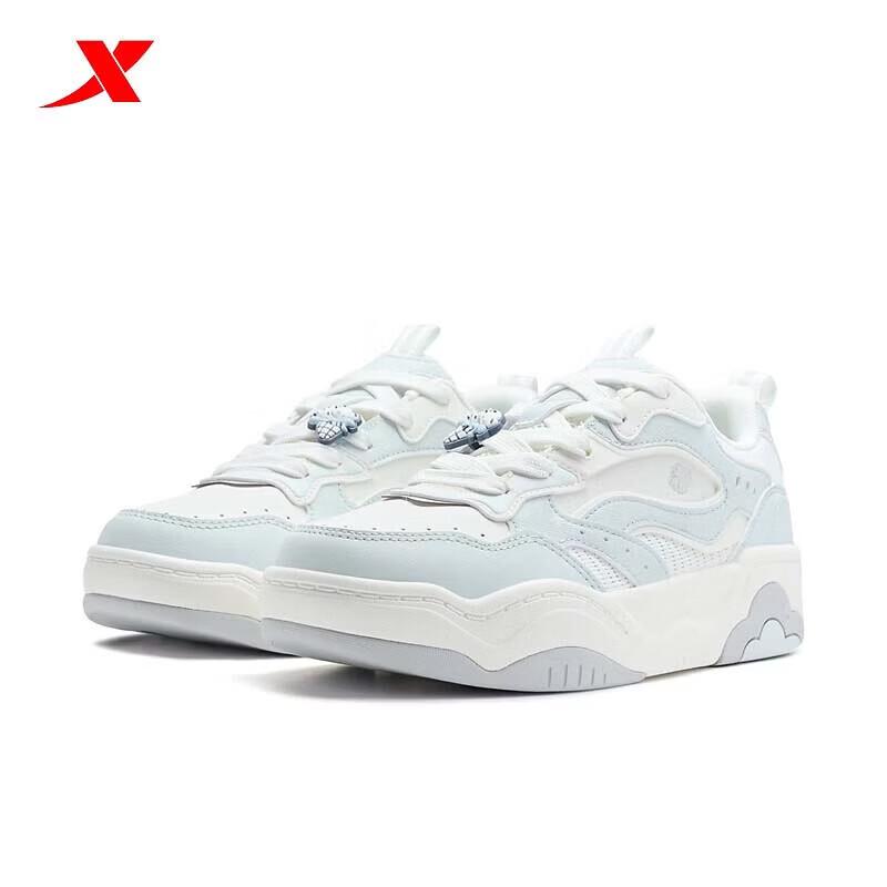 

XTEP Women s Breathable Thick-Sole Sneakers US 8.5