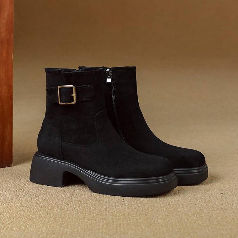 Autumn and Winter Women's Thick-soled Large-size Medium Boots Solid Color Round Head Medium Heel Non-slip Square Heel Side Zipper New Martin Boots