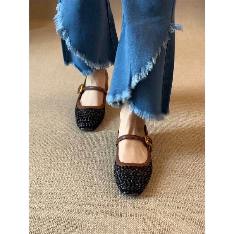 Spring and Autumn Edition~ Retro soft leather square head woven hollow Mary Jane shoes women's shallow mouth square head thick heel with sandals