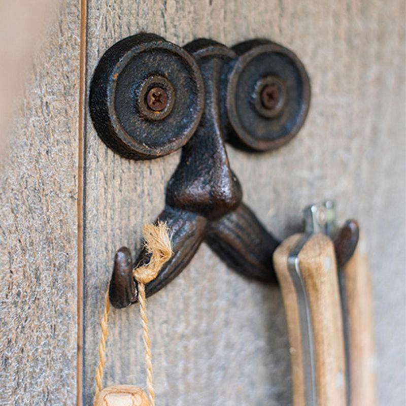 Cast Iron Wall Hooks Heavy Duty Beard Shaped Decorative Hanger Farmhouse Decoration Wall Hooks Gardening Tool Hanger Holder For