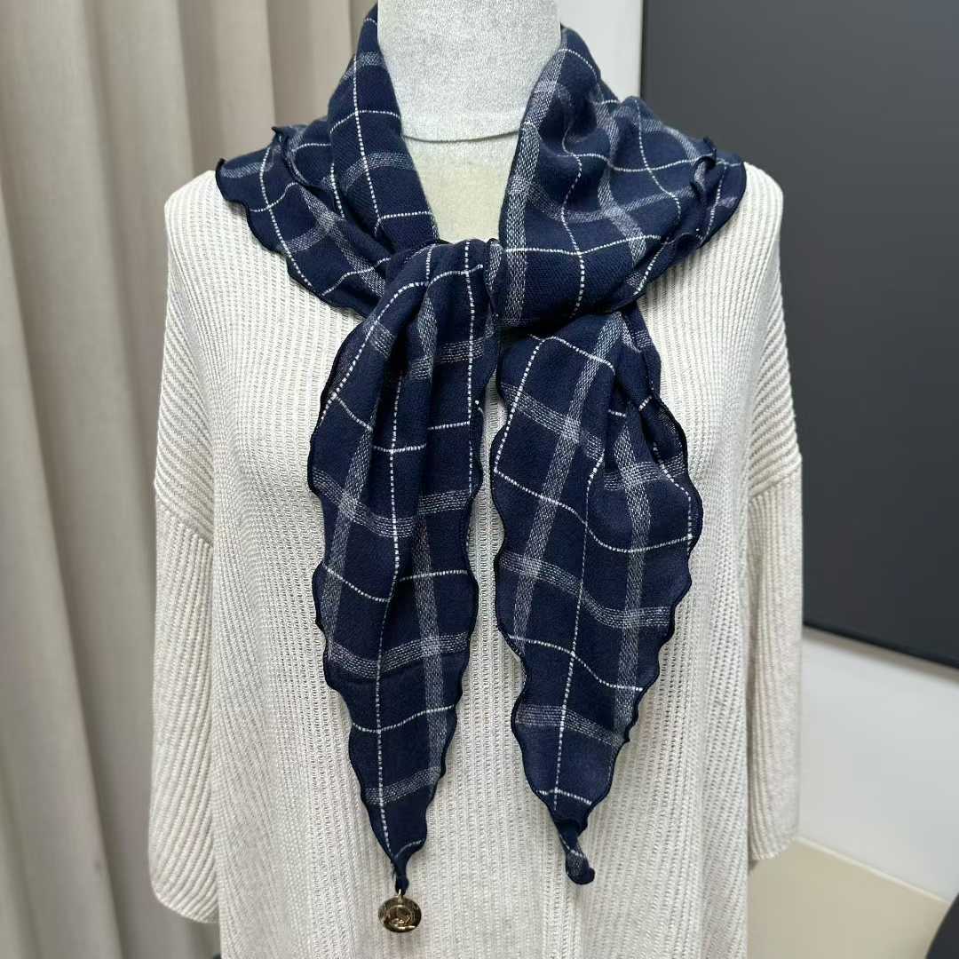 

Fashion cotton and linen multi-functional light luxury trend plaid scarf neck protection rhombus headscarf scarf silk scarf high-end shawl 150*44cm
