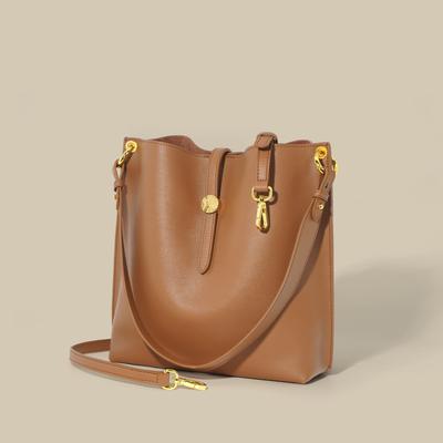 Sac Seau en Cuir pour Femmes Nouvelle Mode Polyvalent Grande Capacité Sac de Commute Niche Bandoulière Simple Messager Sac Fourre-tout