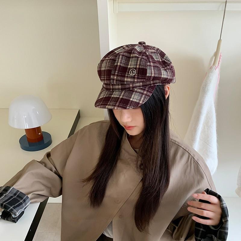25 Early autumn new plaid sweet and cool high-quality octagonal hat women's big head circumference showing face small newsboy hat