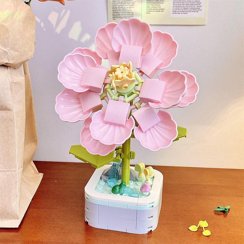 Diamond Horse Flower Block Set: Handmade Eternal Bouquet, Compatible with Lego. Creative Desktop Ornament and Ideal Gift for Girls.