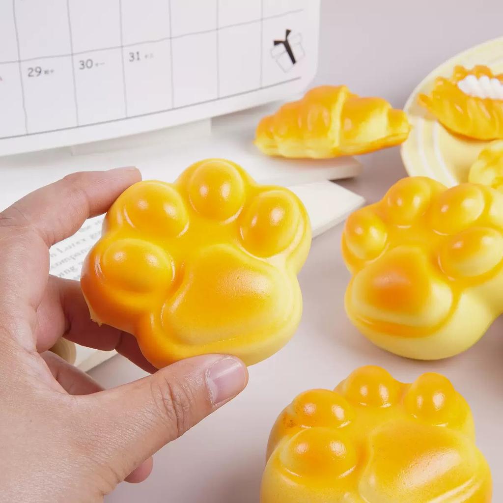 Cute Cat Paw Squeeze Toy Soft Sticky Decompressing Stress Relief Slow Rebound Jelly Pinch Toy For Adults Squishy Toy