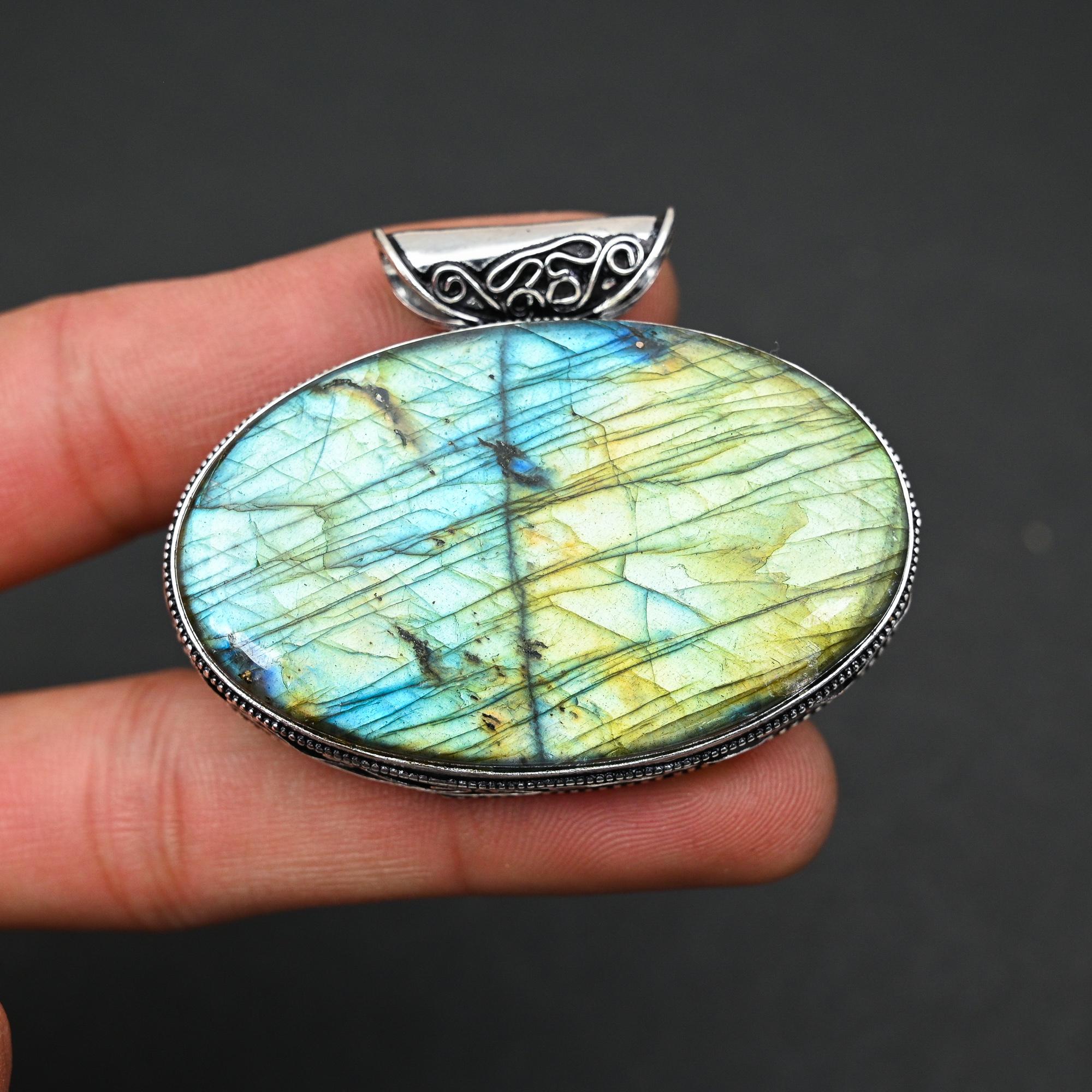 

Подарочный кулон из стерлингового серебра 925 пробы с лабрадоритом LK-71