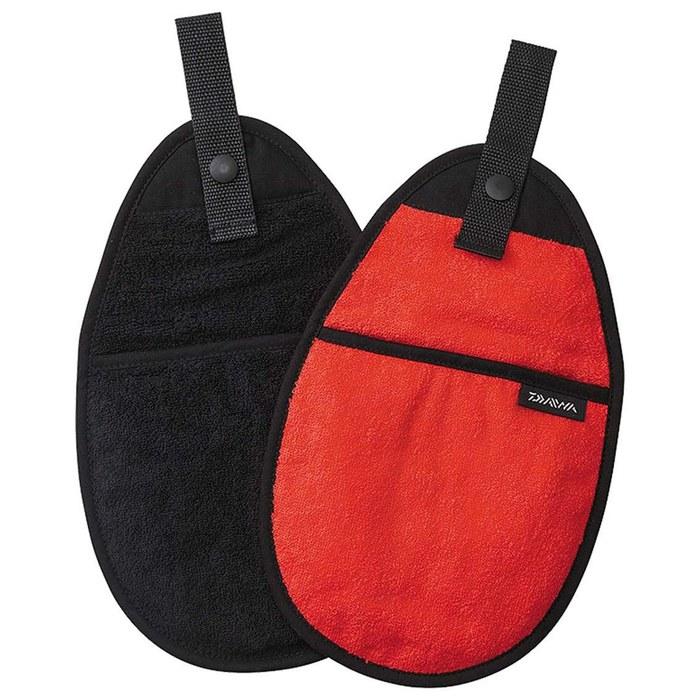 Daiwa DA-9200 Fishing Towel, Black, One Size