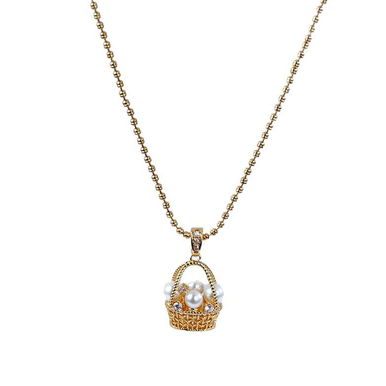 Exquisite Vintage Light Luxury Beaded Flower Basket Pendant Necklace