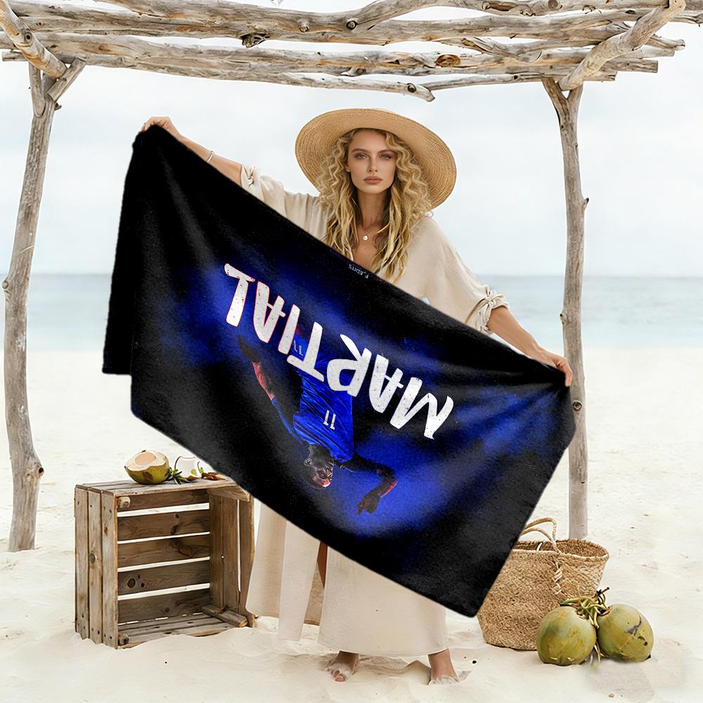 Football Player Session Beach Towel Quick-Dry Soft Microfiber Comfortable Lightweight Perfect for Traveling Yoga Camping and Swimming