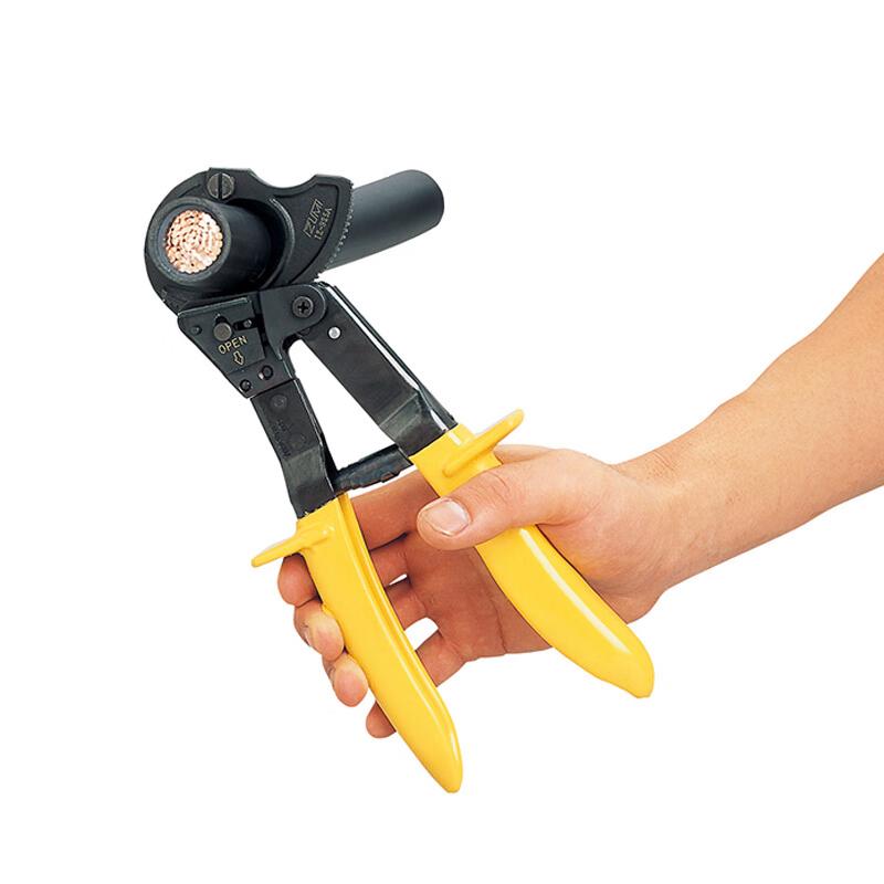 IZUMI Ratchet Cutter CN plug (adapter included)