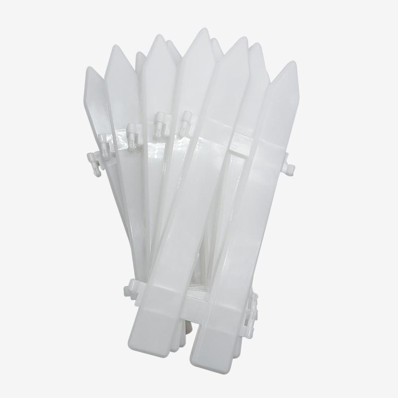 

1pc White Plastic Fence Christmas Enclosure Courtyard Hedge Suitable for Holiday Christmas Tree Decoration & Gardening Supplies