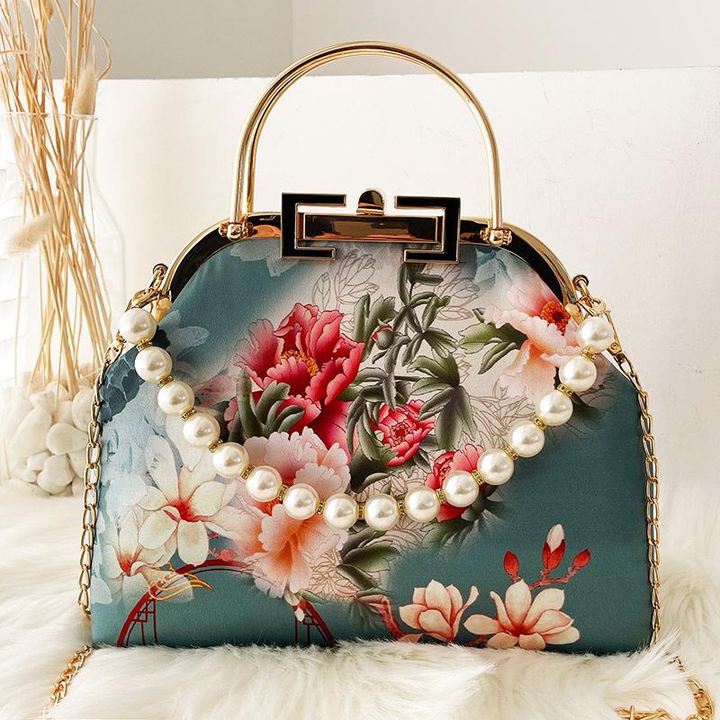 New Wedding Bags Beads Flowers Vintage Bag Shell Lock Hand Bags Women Shoulder Crossbody Bag Chain Fringe Women's Handbags