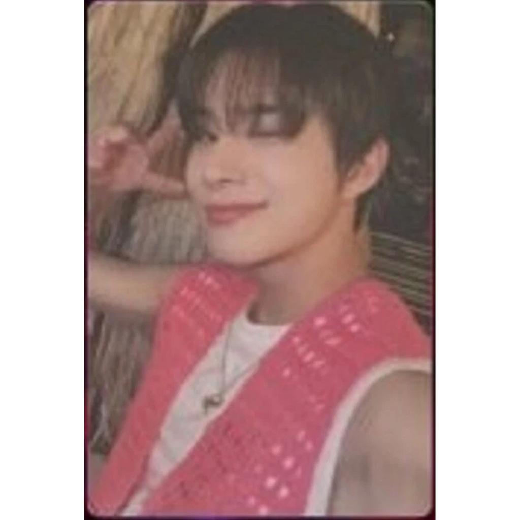 NCT 127 NCT127 4th ALBUM 2 BADDIES OFFICIAL PHOTO CARD