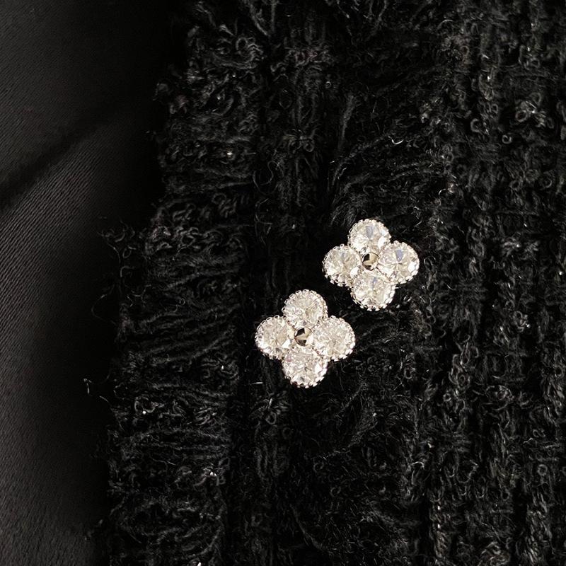 

Серьги-пусеты с четырехлистным клевером, позолоченные, с цирконами: Элегантное серебро 925 пробы, роскошный и изысканный дизайн 925 Silver