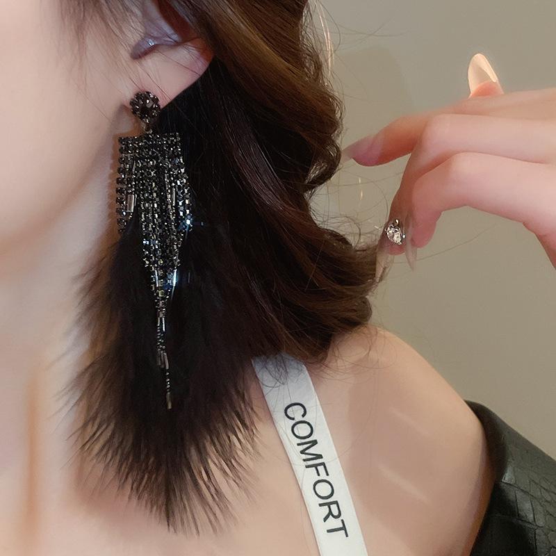 Vintage Silver Black Tassel Geometric Round Stud Earrings for Women - Elegant High-End Design