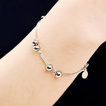 Glory_Arden Non-Discoloring/Hypoallergenic Surgical Steel Middle Ball Bracelet