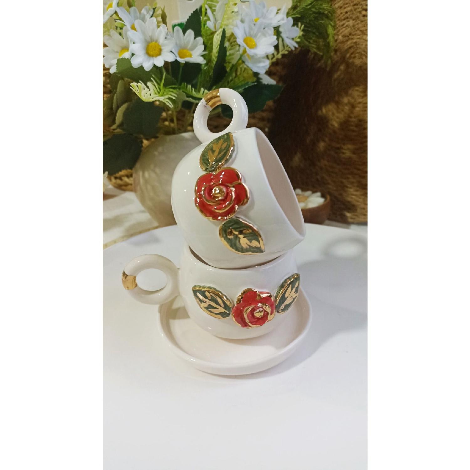 

-artceramics Чашка ручной работы Украшение в виде розы Настоящее золото 24 карата с нанесением позолоты 160 мл белый